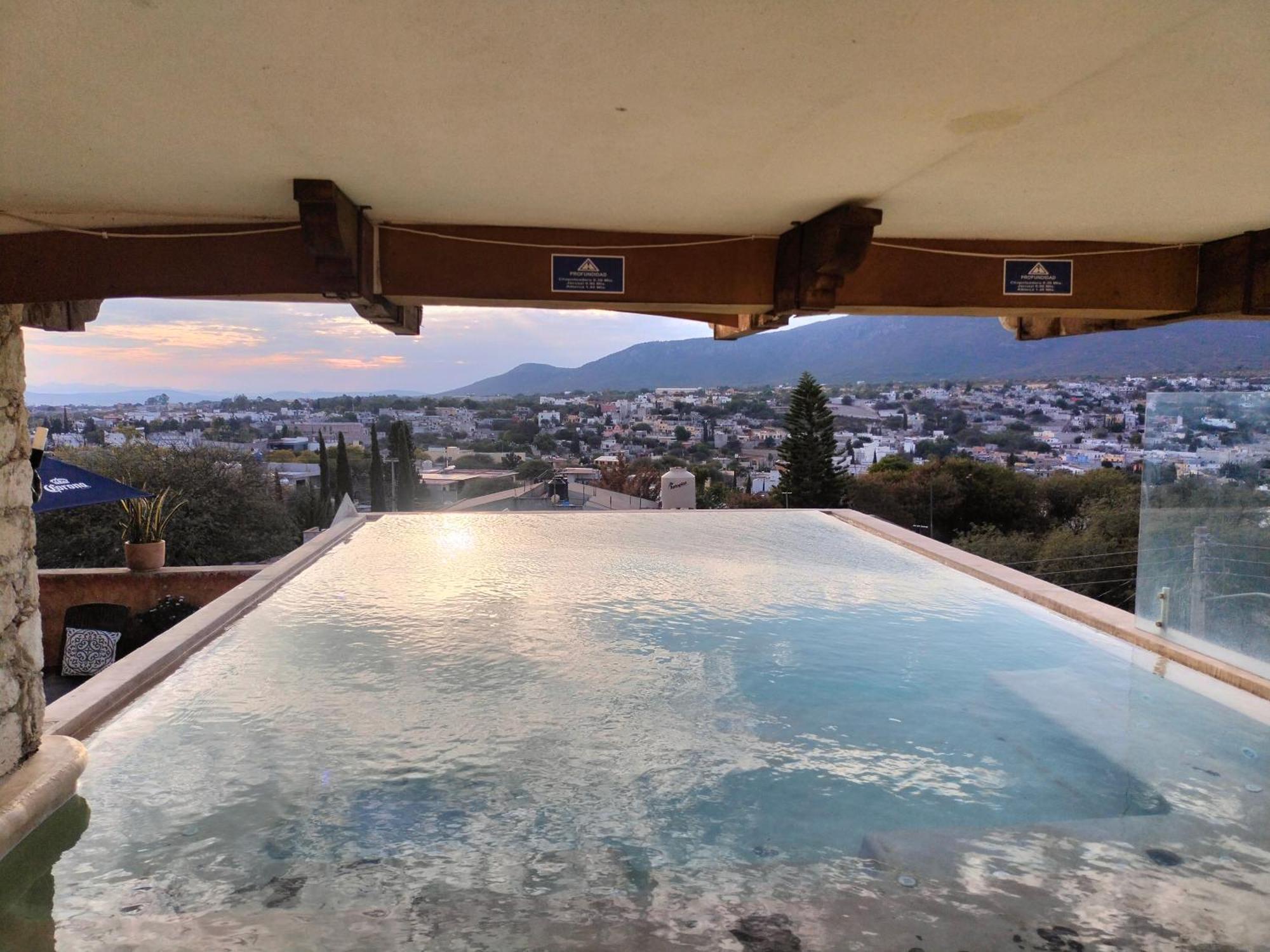 Hotel Villa Penasco 贝纳尔 外观 照片