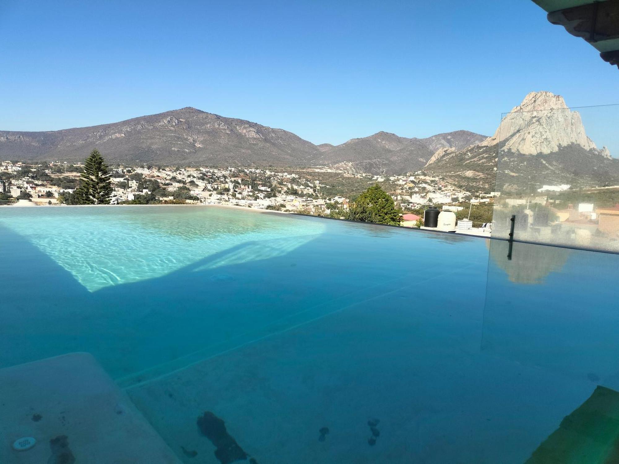 Hotel Villa Penasco 贝纳尔 外观 照片